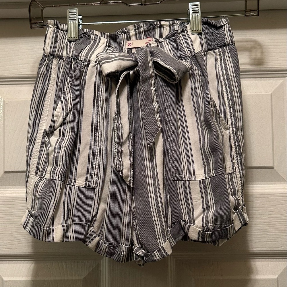 SO High Waist Striped Shorts - Navy and White
